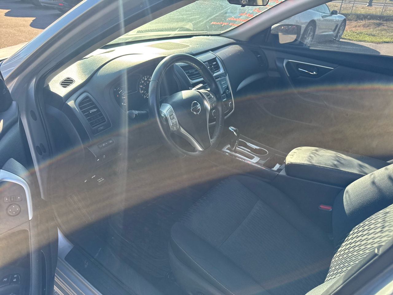 Nissan Altima 2.5 SV Sedan 2018 Nissan Altima 2.5 SV Sedan 2018