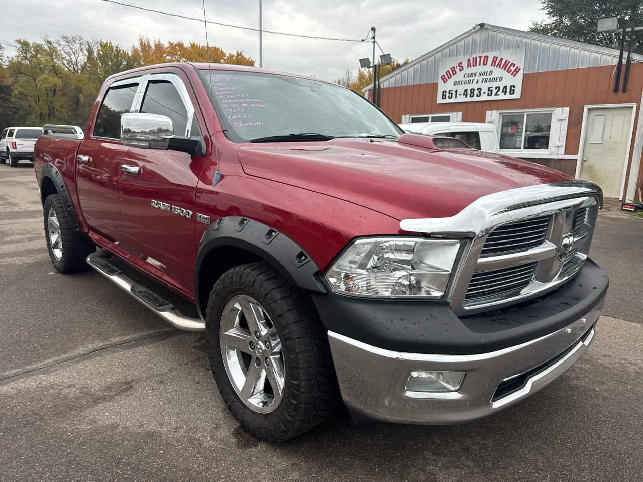 RAM 1500 4WD Crew Cab 140.5" Big Horn 2011 RAM 1500 4WD Crew Cab 140.5" Big Horn 2011