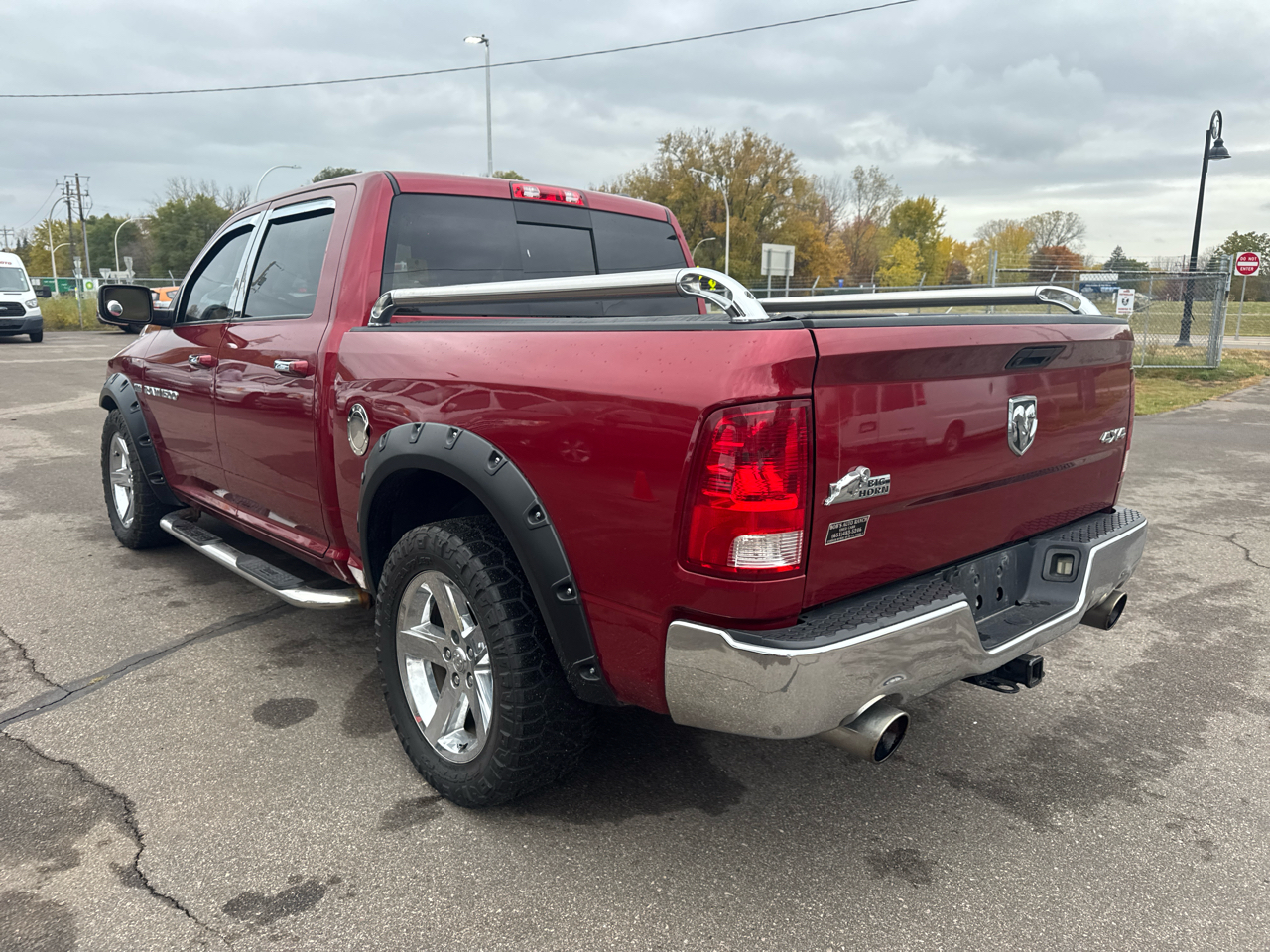 RAM 1500 4WD Crew Cab 140.5" Big Horn 2011 RAM 1500 4WD Crew Cab 140.5" Big Horn 2011