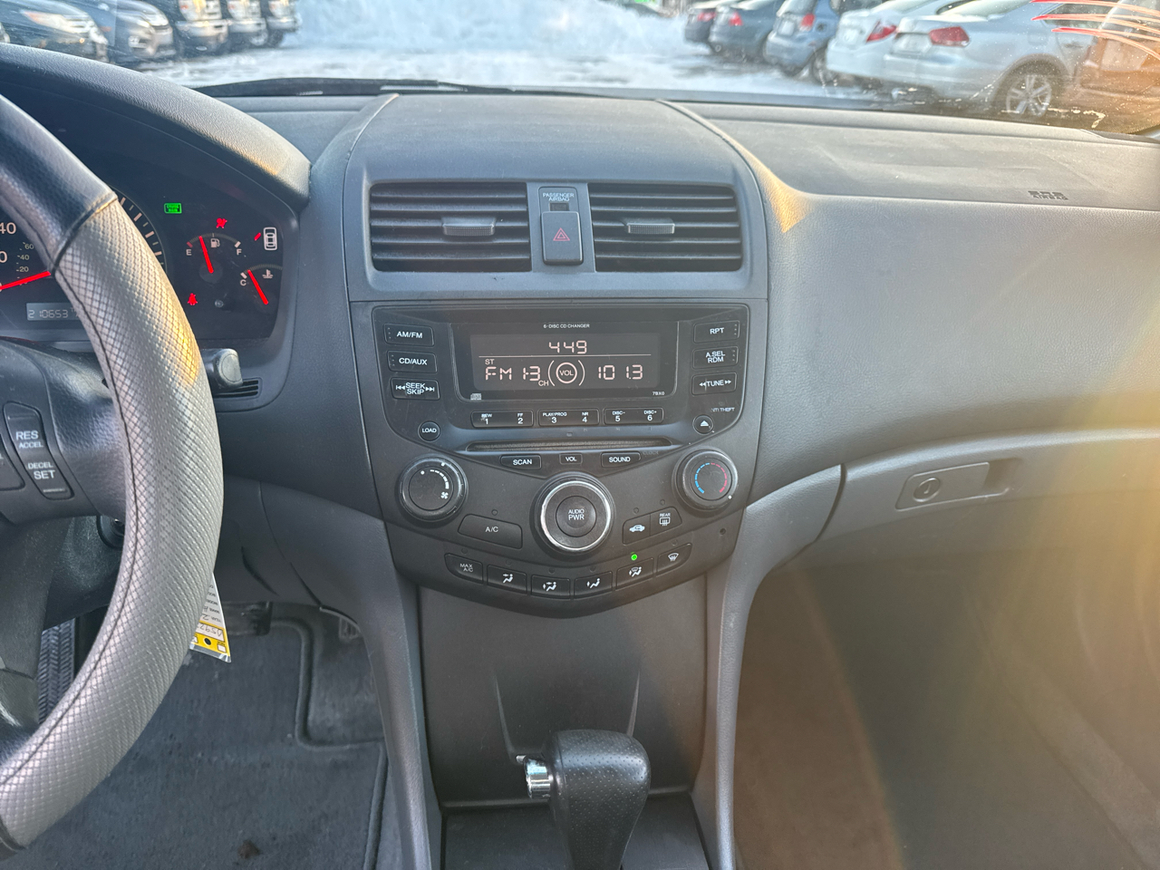 Honda Accord Sdn LX AT 2005