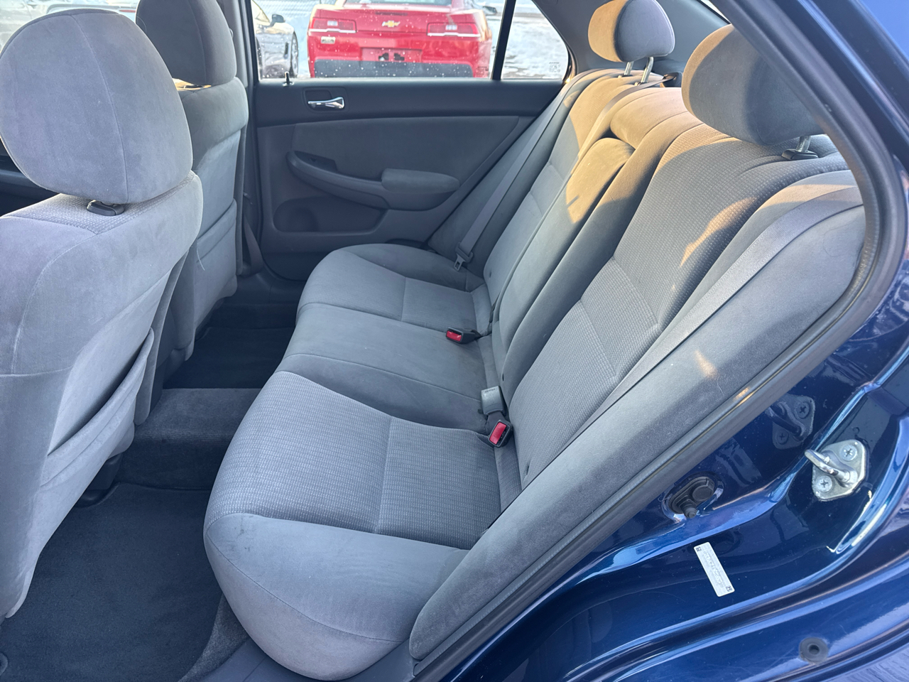 Honda Accord Sdn LX AT 2005