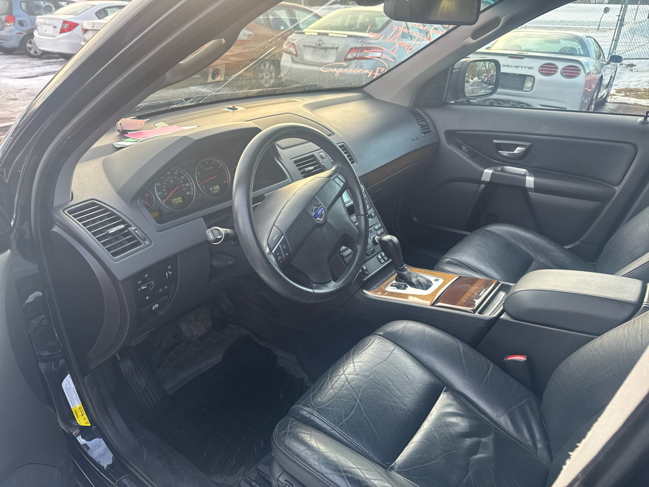 Volvo XC90 AWD 4dr I6 w/Snrf/3rd Row 2008