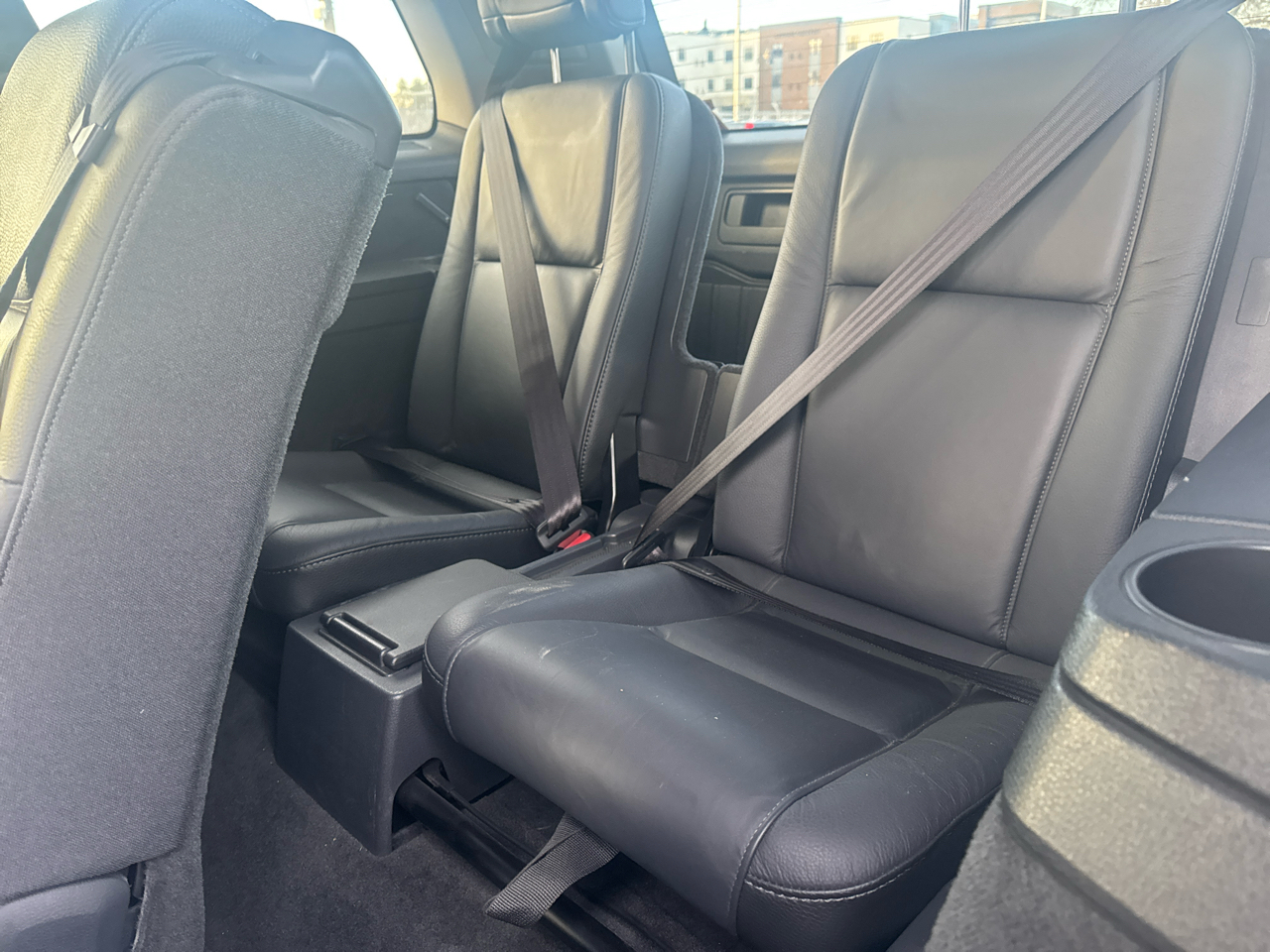 Volvo XC90 AWD 4dr I6 w/Snrf/3rd Row 2008