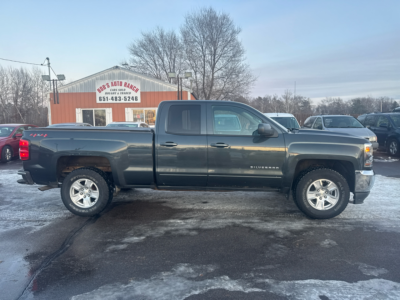 Chevrolet Silverado 1500 4WD Double Cab 143.5" LT w/1LT 2018
