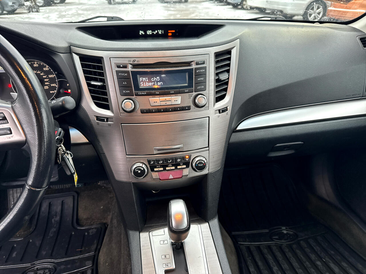 Subaru Legacy 4dr Sdn H4 Auto 2.5i Premium 2013