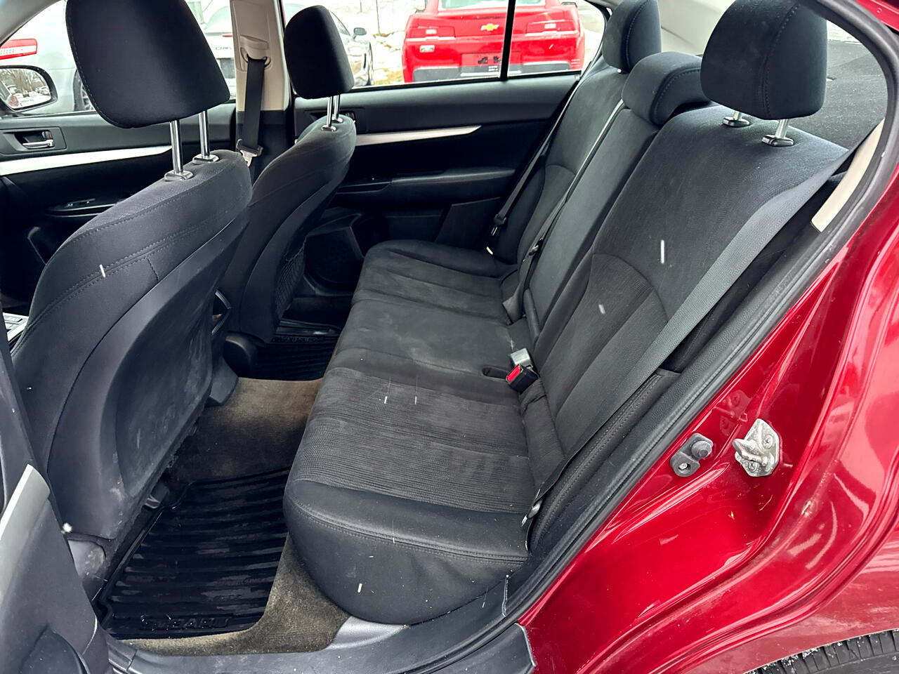 Subaru Legacy 4dr Sdn H4 Auto 2.5i Premium 2013