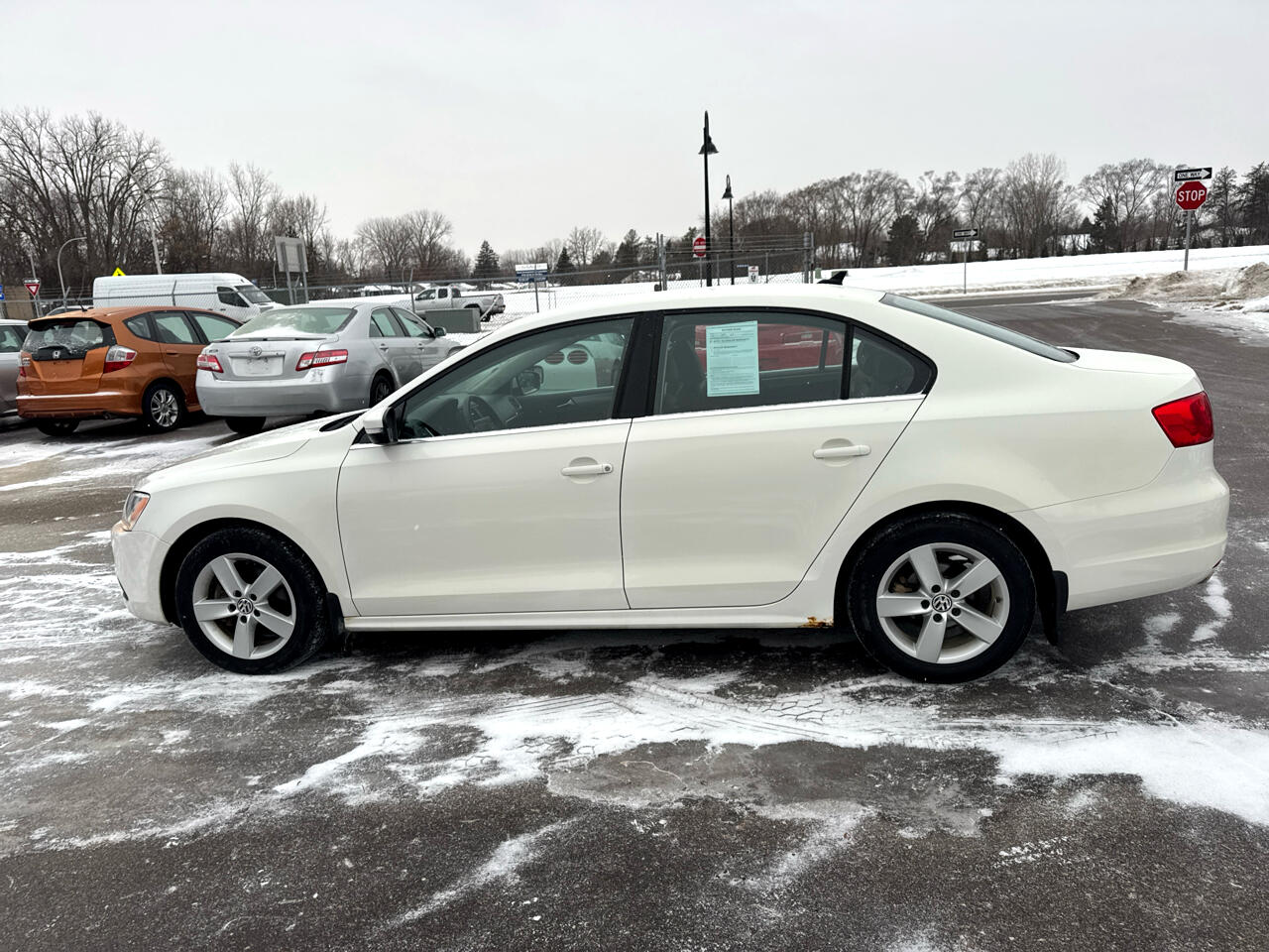 Volkswagen Jetta Sedan 4dr DSG TDI 2013