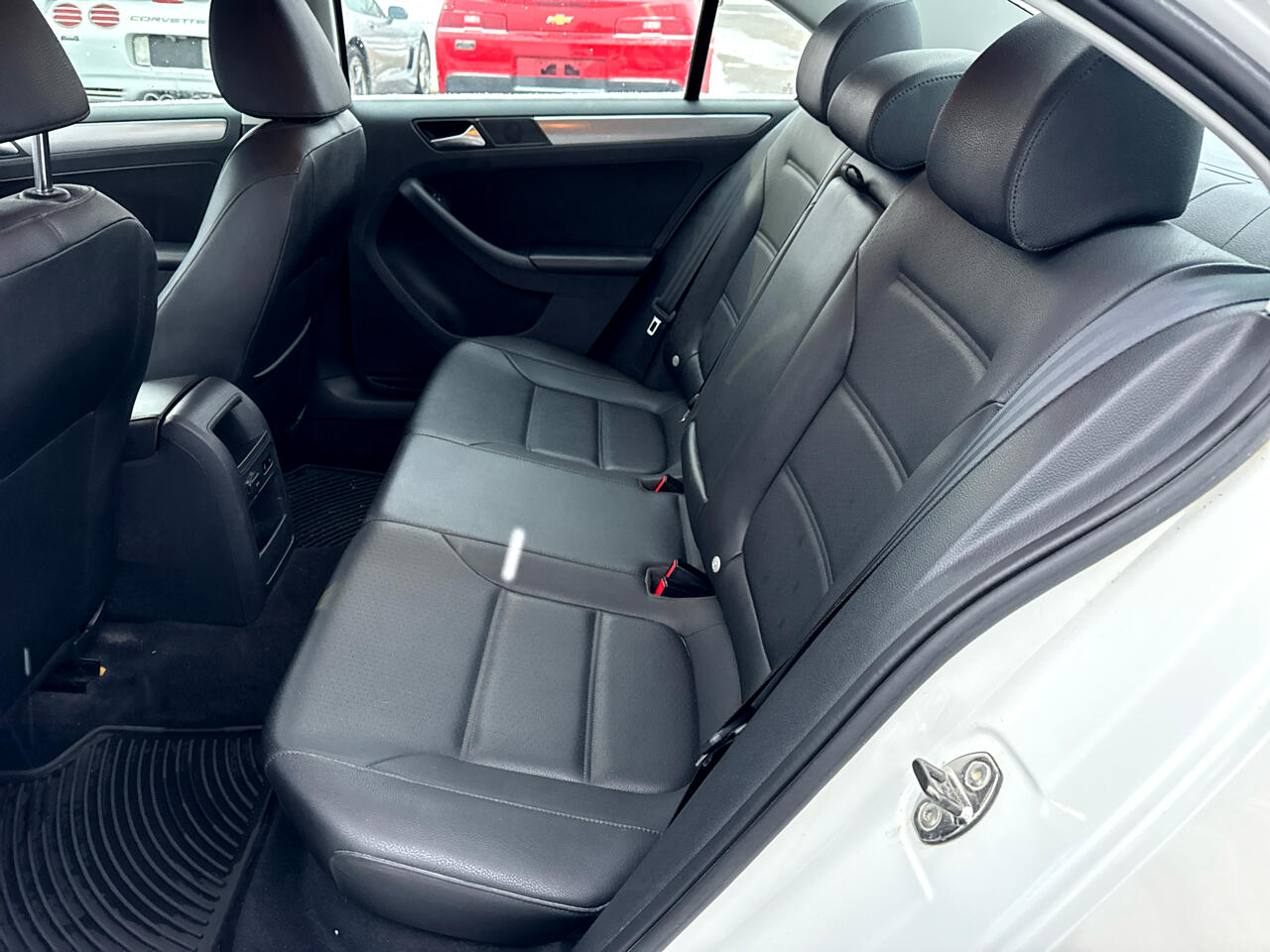 Volkswagen Jetta Sedan 4dr DSG TDI 2013