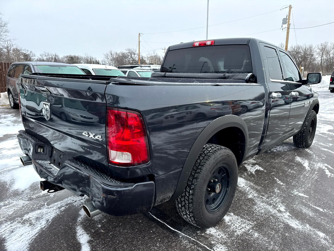 RAM 1500 4WD Quad Cab 140.5" Express 2013