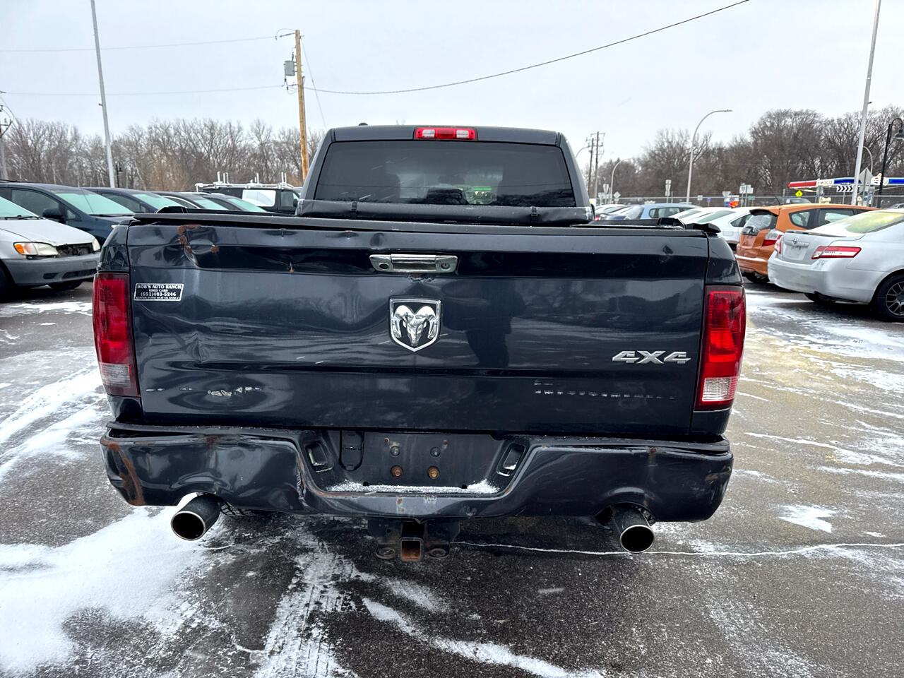 RAM 1500 4WD Quad Cab 140.5" Express 2013