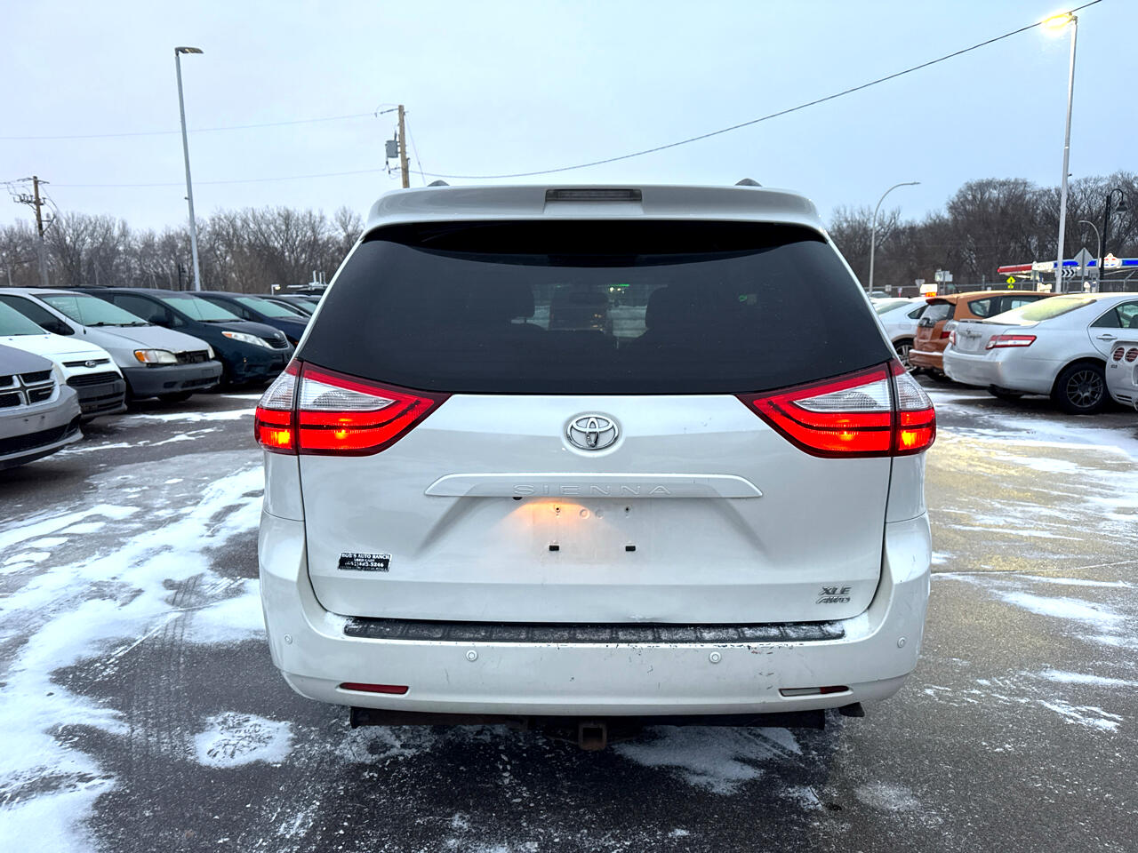 Toyota Sienna Limited Premium AWD 7-Passenger (Natl) 2017