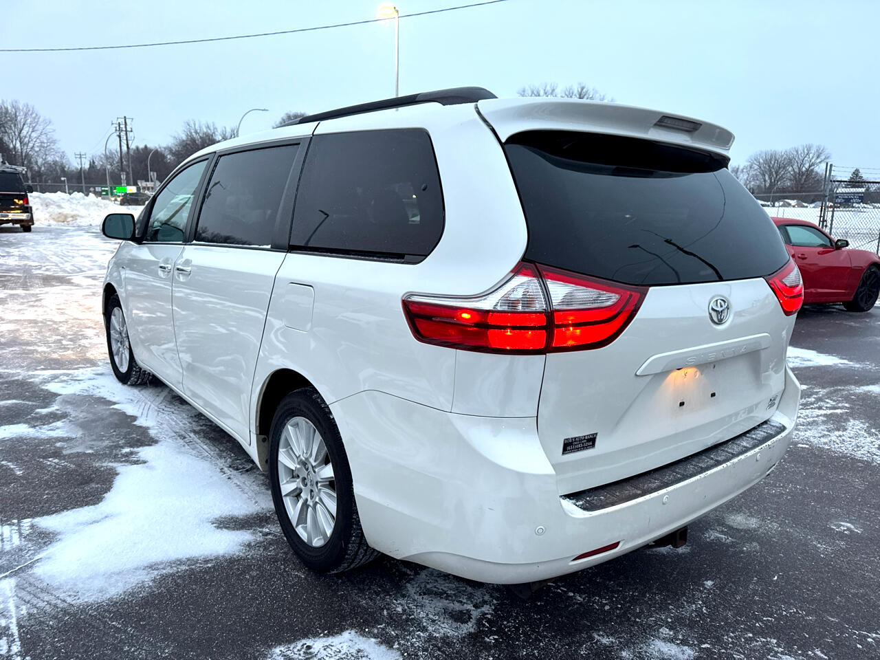 Toyota Sienna Limited Premium AWD 7-Passenger (Natl) 2017