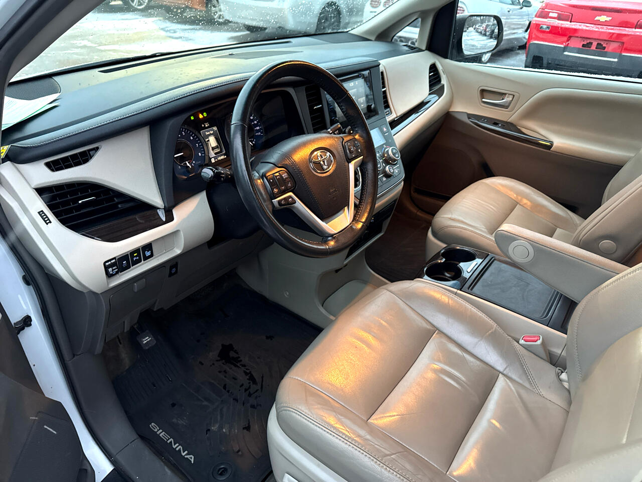 Toyota Sienna Limited Premium AWD 7-Passenger (Natl) 2017