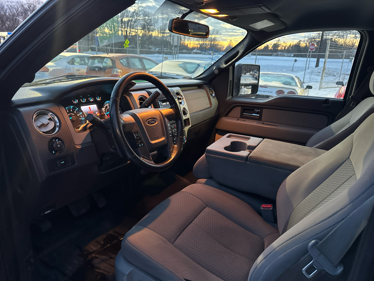 Ford F-150 4WD SuperCab 145" XLT 2013