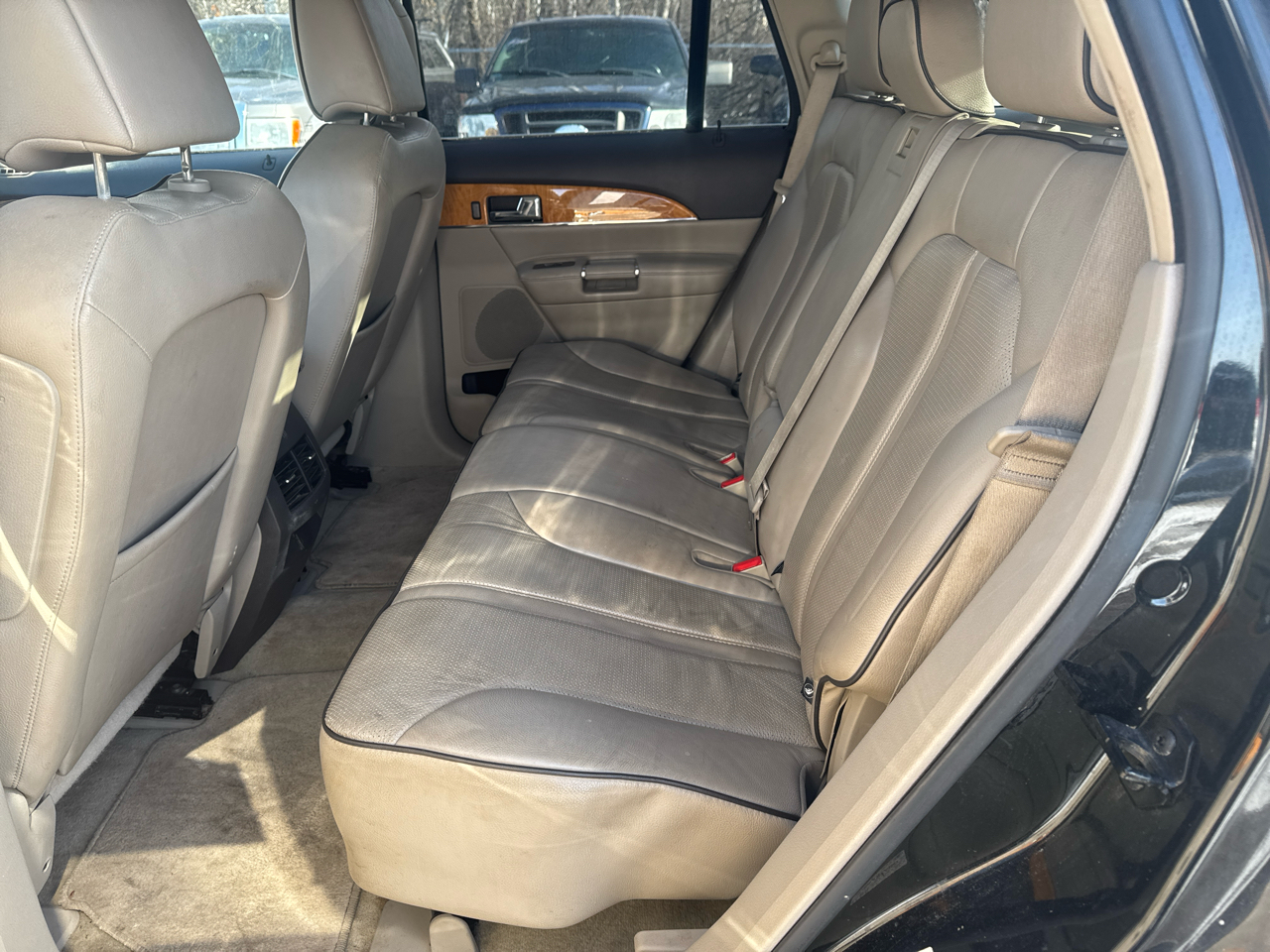 Lincoln MKX AWD 4dr 2011