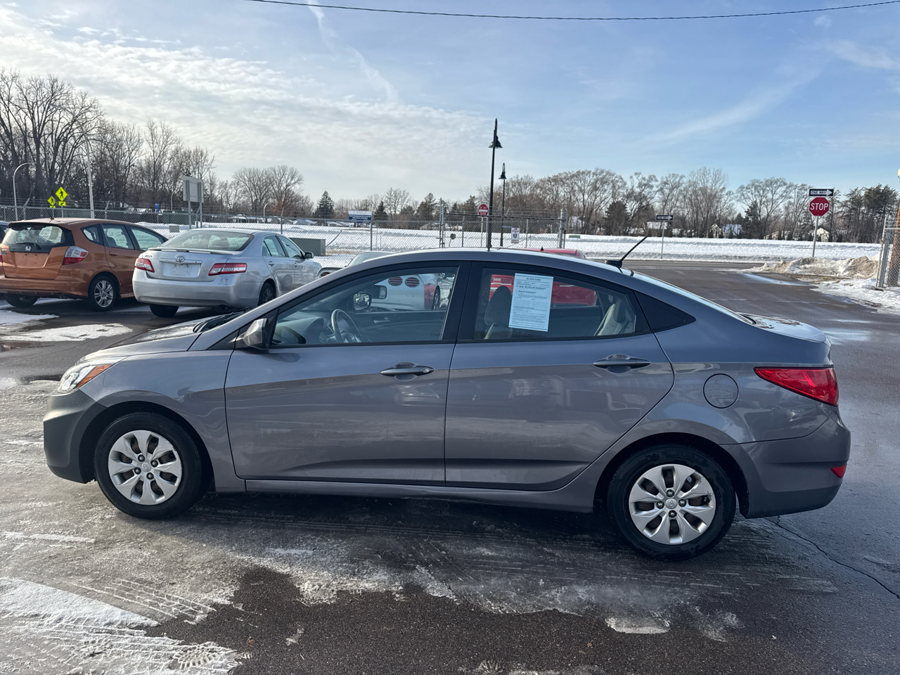 Hyundai Accent 4dr Sdn Auto GLS 2015