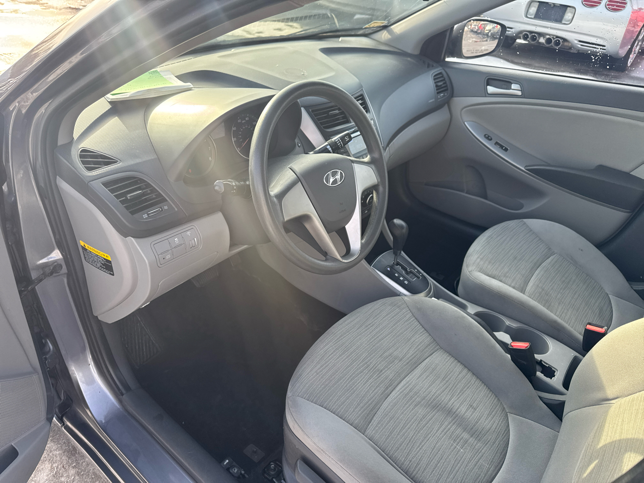 Hyundai Accent 4dr Sdn Auto GLS 2015