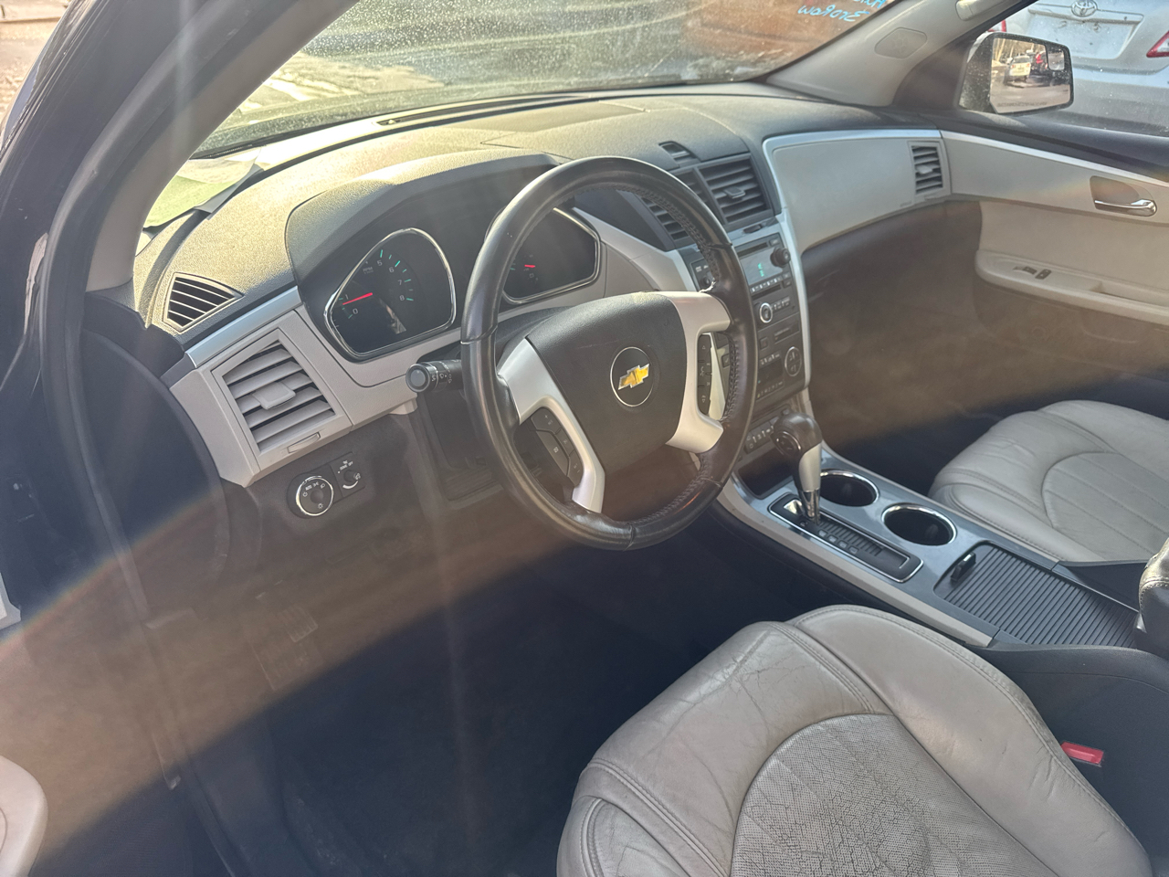 Chevrolet Traverse AWD 4dr LTZ 2011