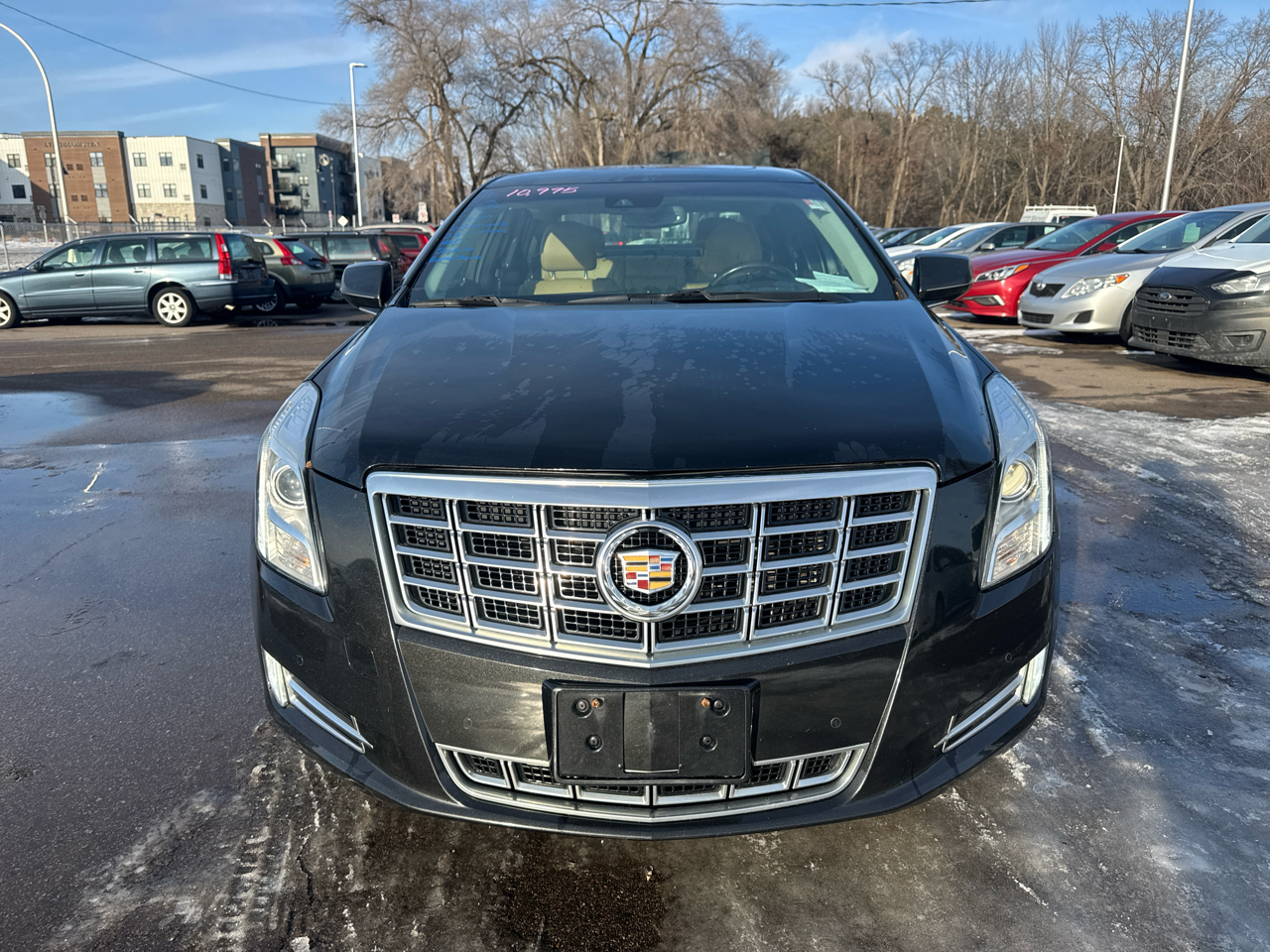 Cadillac XTS 4dr Sdn Premium AWD 2013