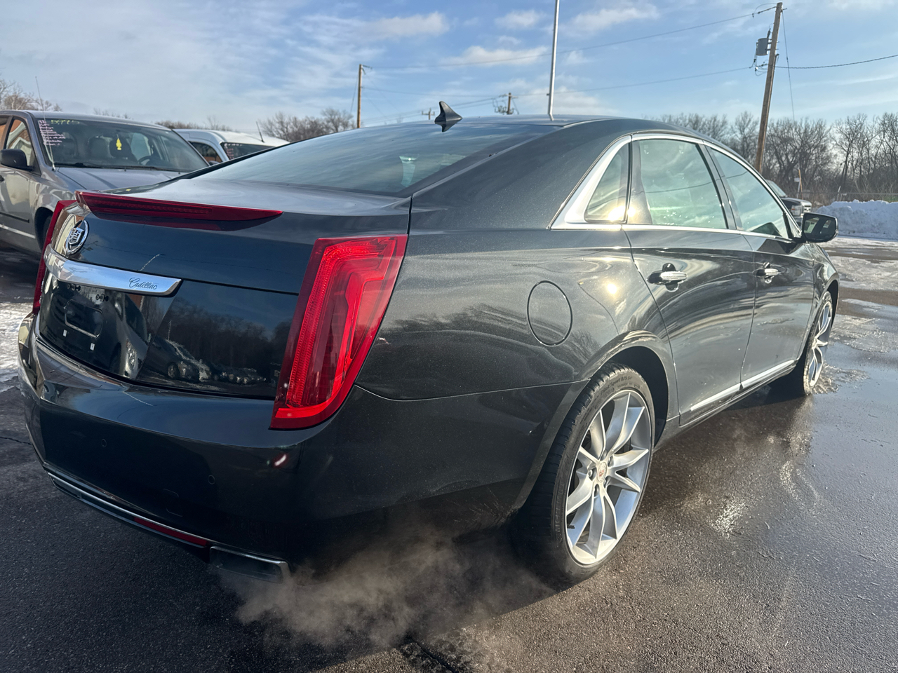 Cadillac XTS 4dr Sdn Premium AWD 2013
