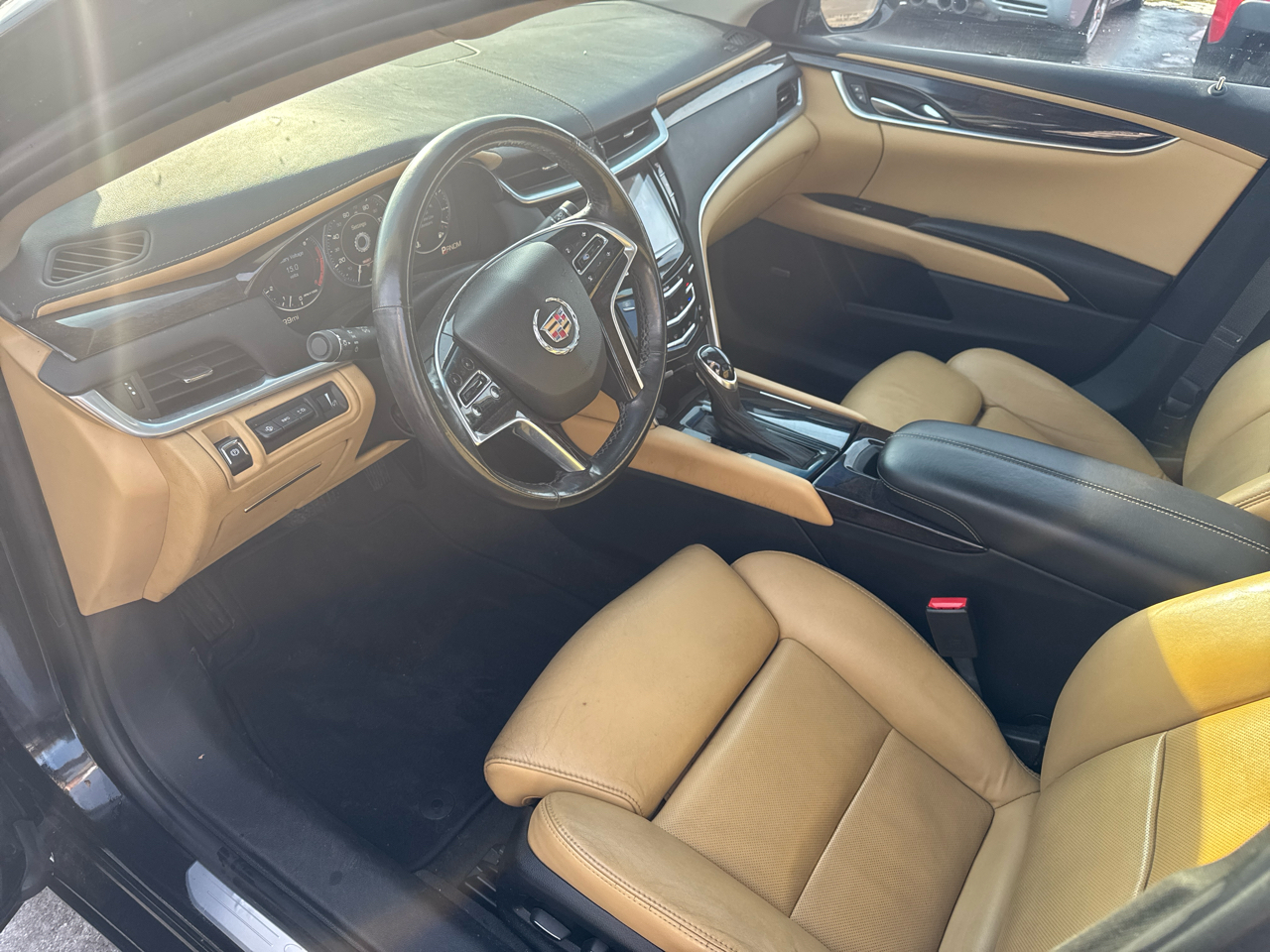 Cadillac XTS 4dr Sdn Premium AWD 2013