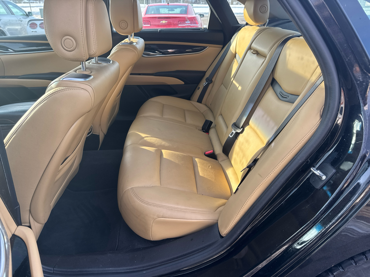 Cadillac XTS 4dr Sdn Premium AWD 2013