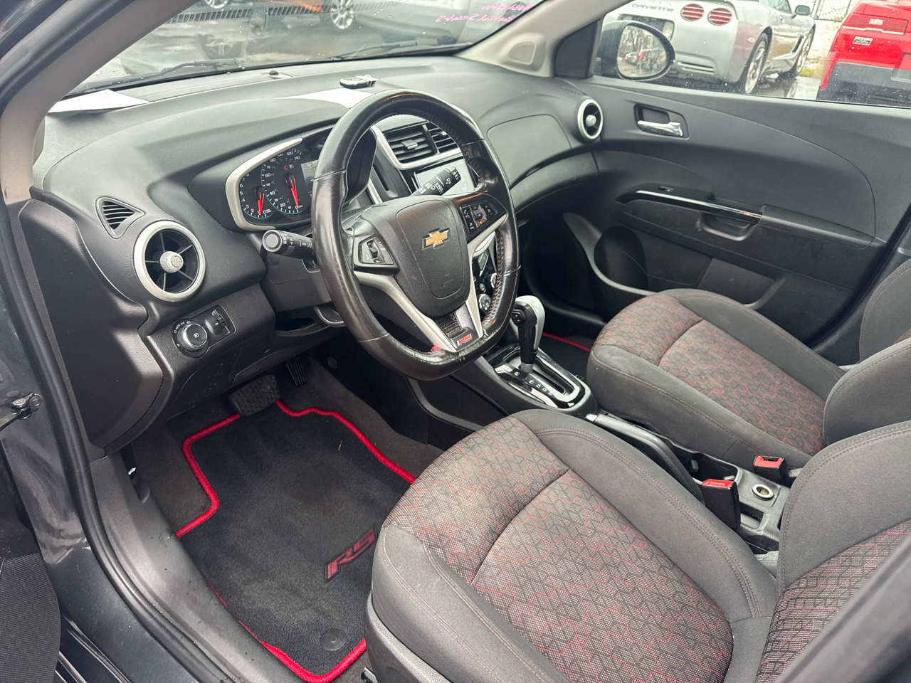 Chevrolet Sonic 5dr HB Auto LT w/1SD 2017