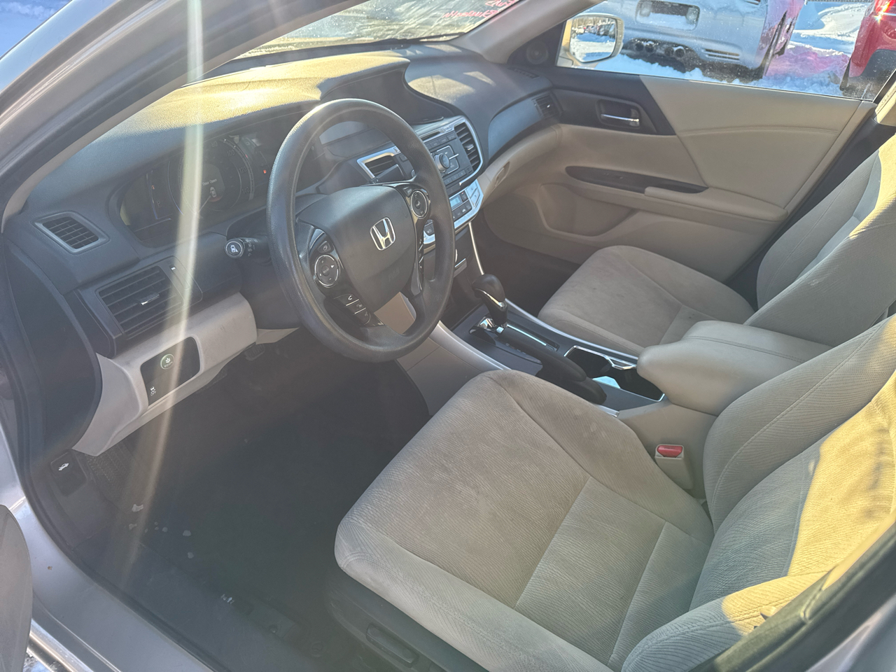 Honda Accord Hybrid 4dr Sdn 2015