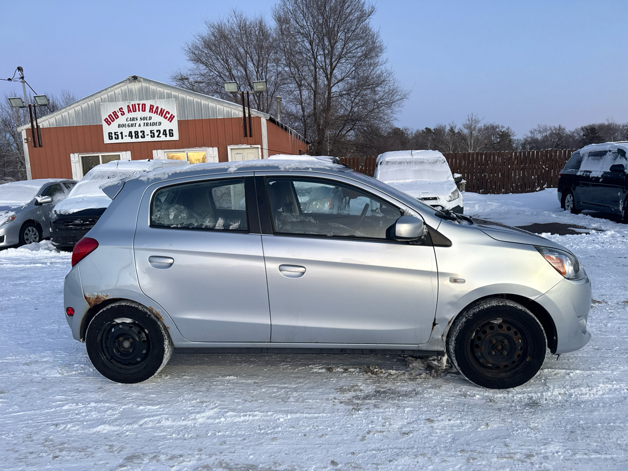 Mitsubishi Mirage 4dr HB Man DE 2014