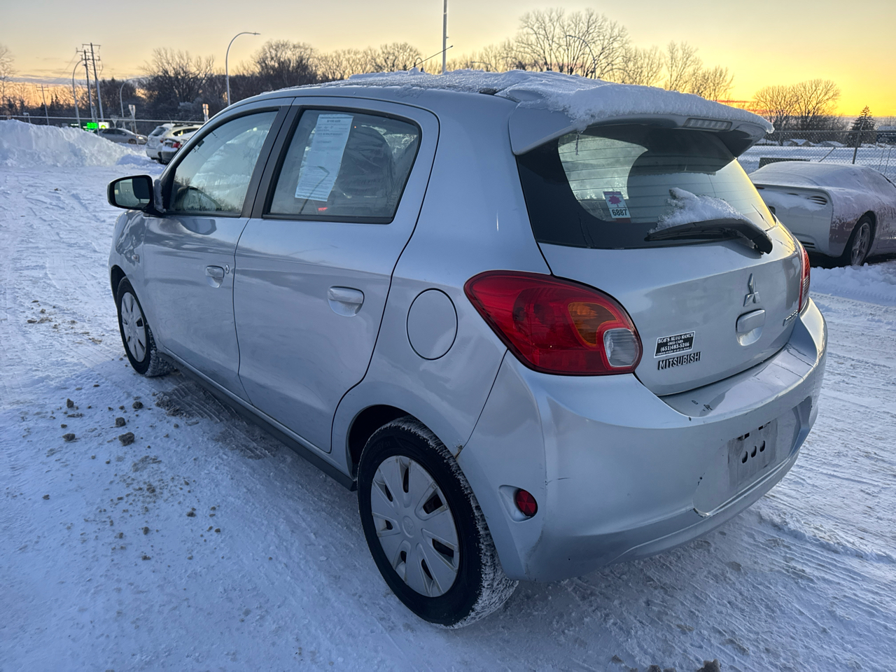Mitsubishi Mirage 4dr HB Man DE 2014