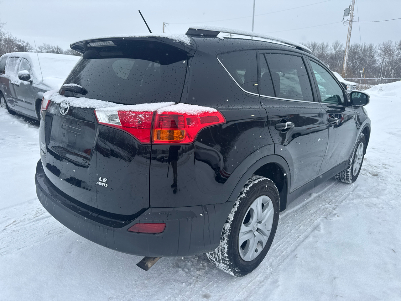Toyota RAV4 AWD 4dr LE (Natl) 2015