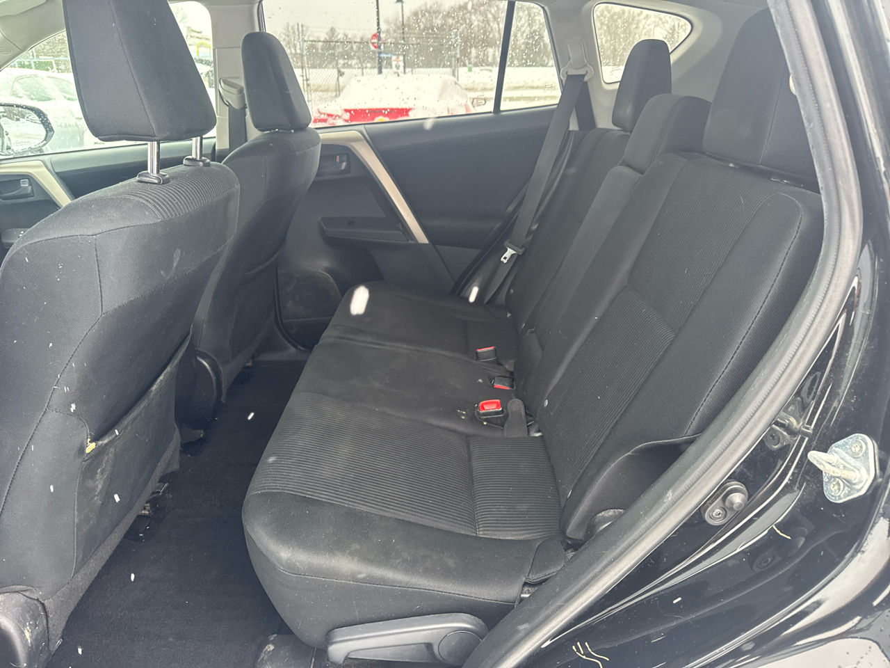 Toyota RAV4 AWD 4dr LE (Natl) 2015