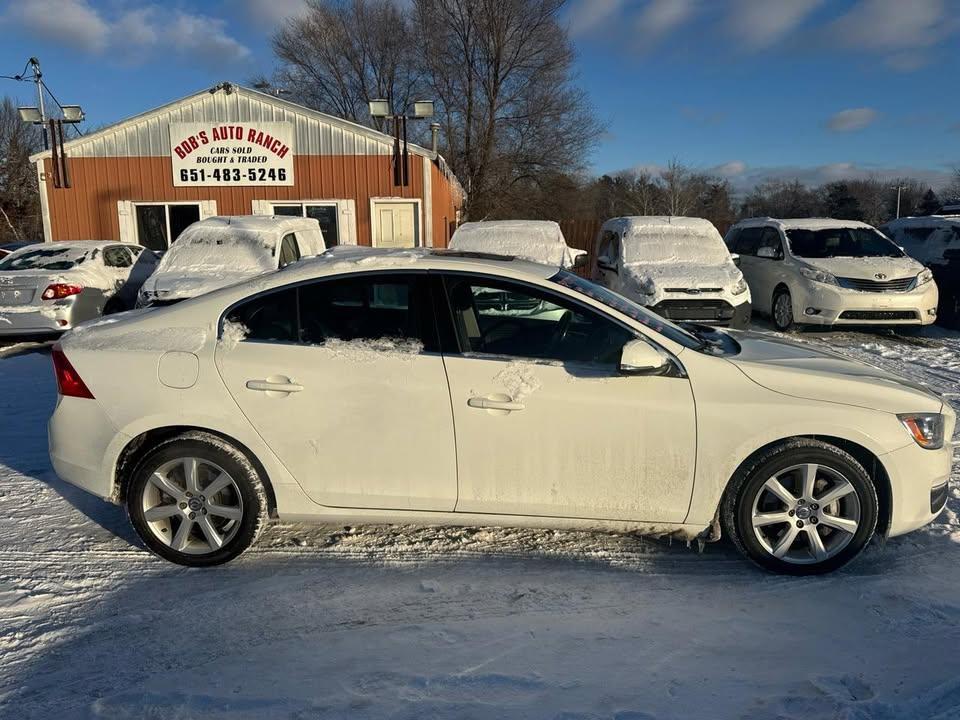 Volvo S60 4dr Sdn T5 Premier AWD 2016