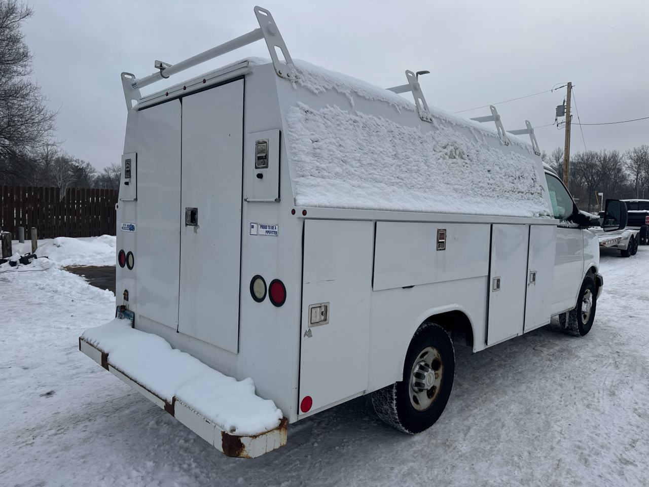 Chevrolet Express Commercial Cutaway 3500 Van 139" 2014