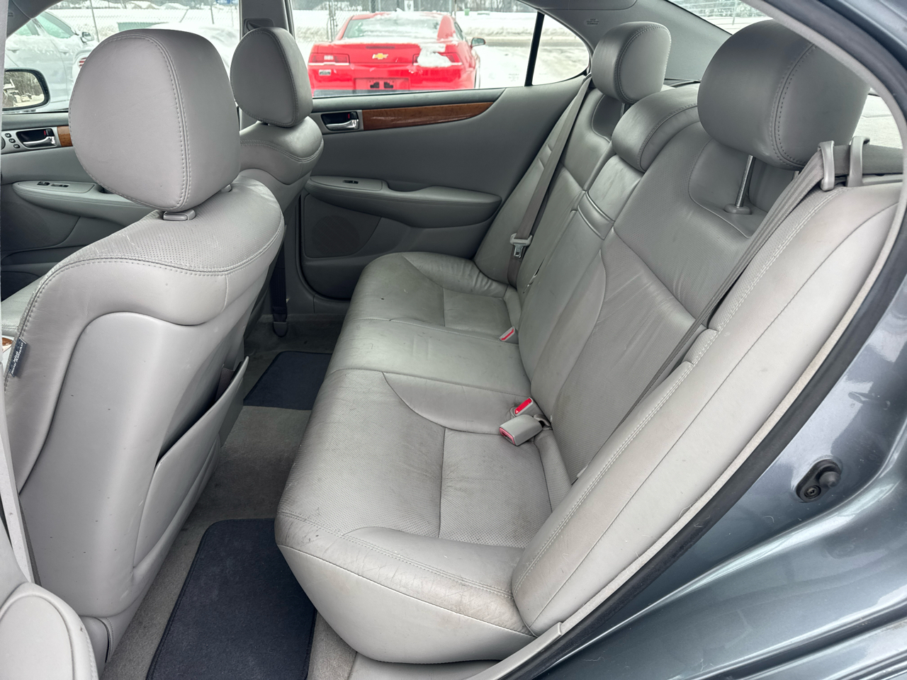 Lexus ES 330 4dr Sdn 2005