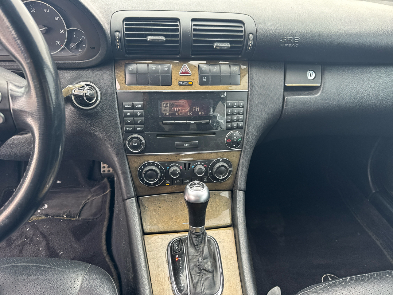 Mercedes-Benz C-Class 4dr Sdn 2.5L Sport RWD 2007