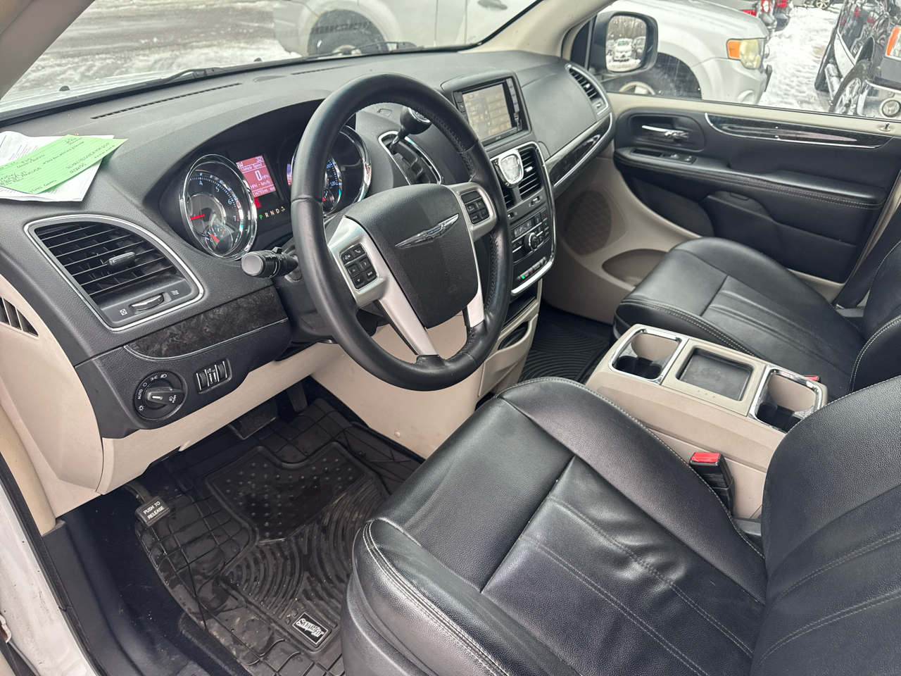 Chrysler Town & Country 4dr Wgn Touring 2014