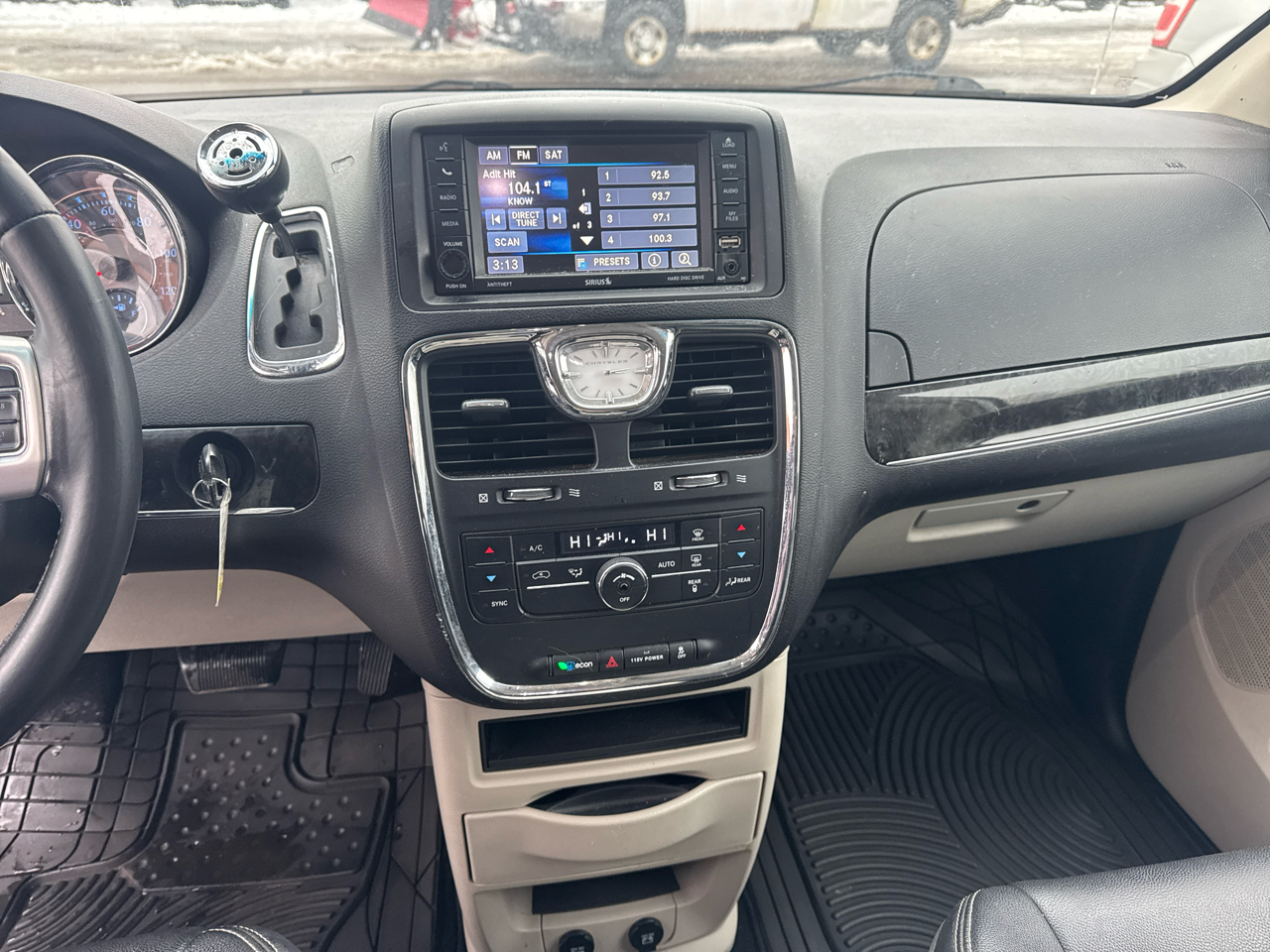 Chrysler Town & Country 4dr Wgn Touring 2014