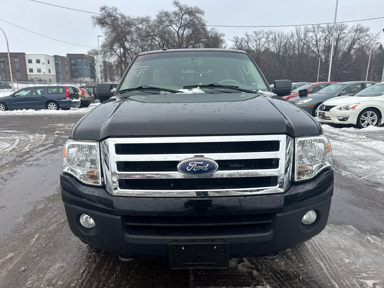 Ford Expedition 4WD 4dr XL 2011