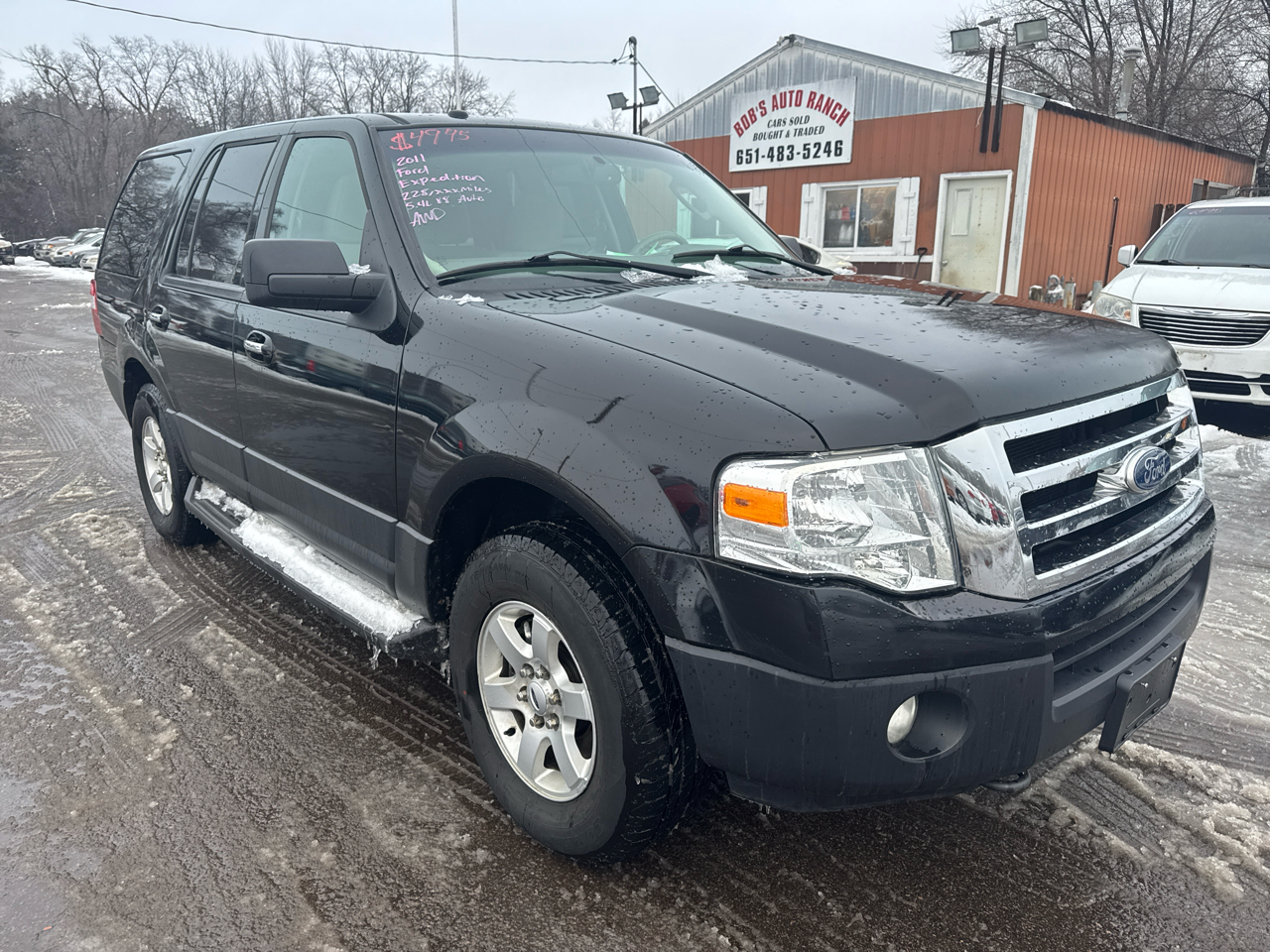 Ford Expedition 4WD 4dr XL 2011