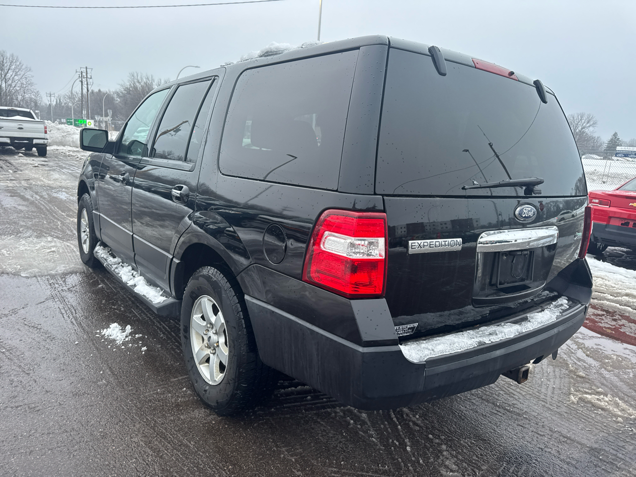 Ford Expedition 4WD 4dr XL 2011