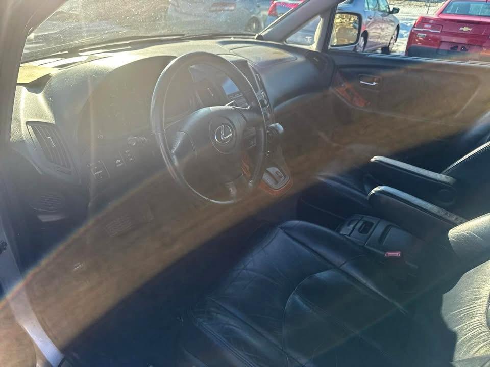 Lexus RX 300 4dr SUV 2002