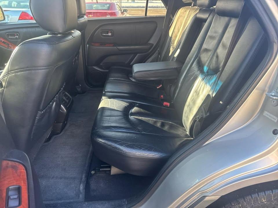 Lexus RX 300 4dr SUV 2002