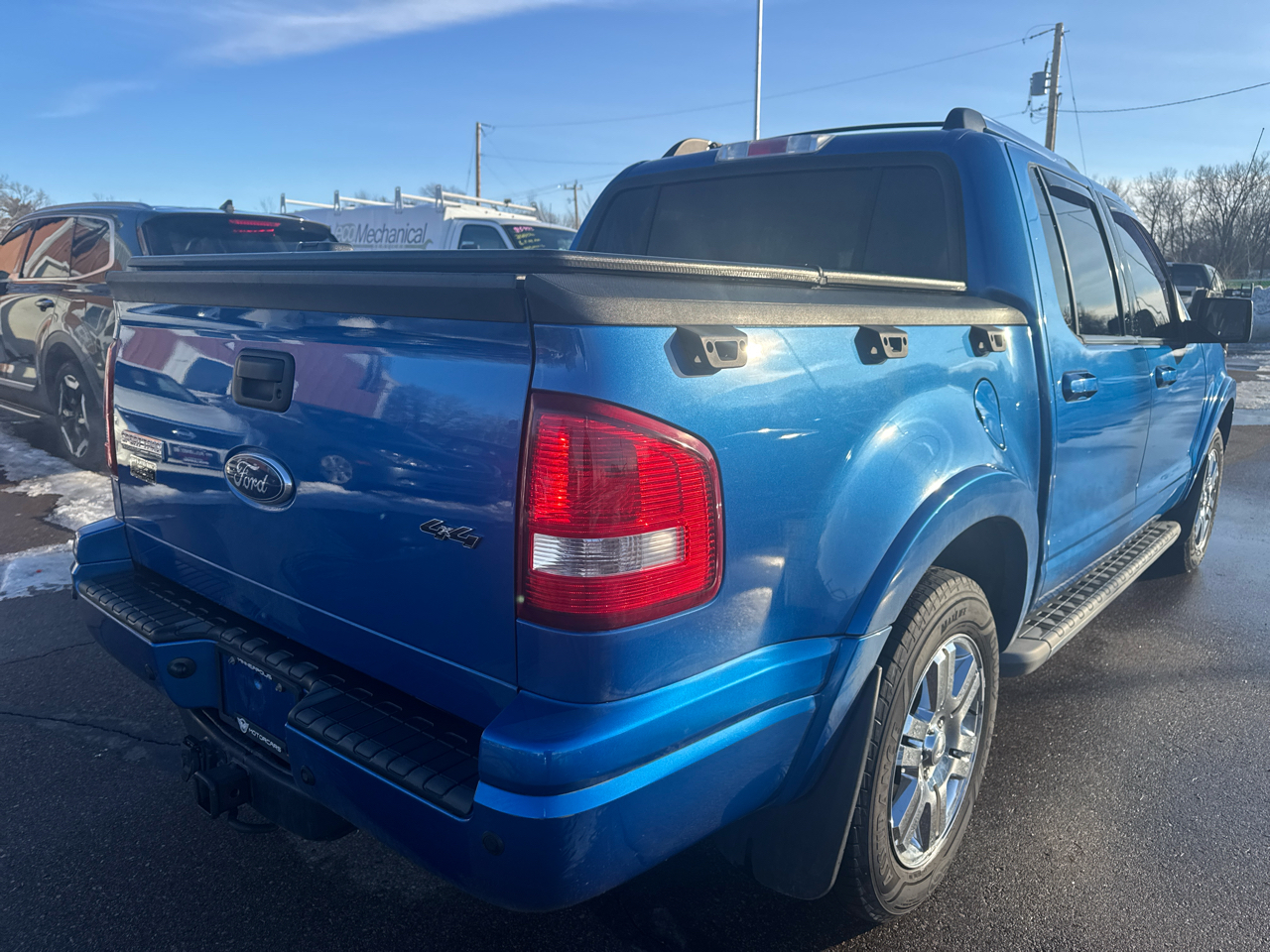 Ford Explorer Sport Trac 4WD 4dr Limited 2010