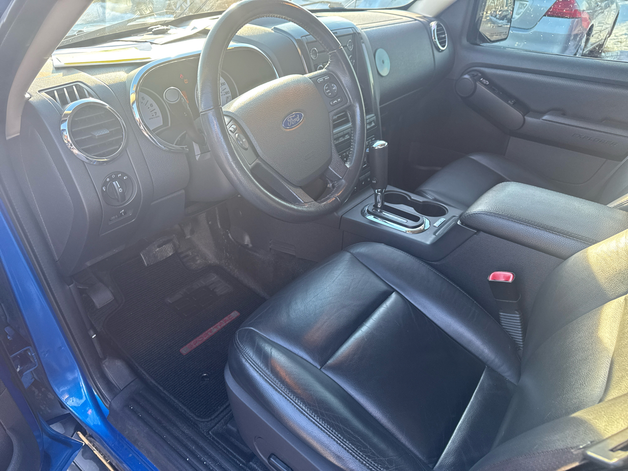 Ford Explorer Sport Trac 4WD 4dr Limited 2010