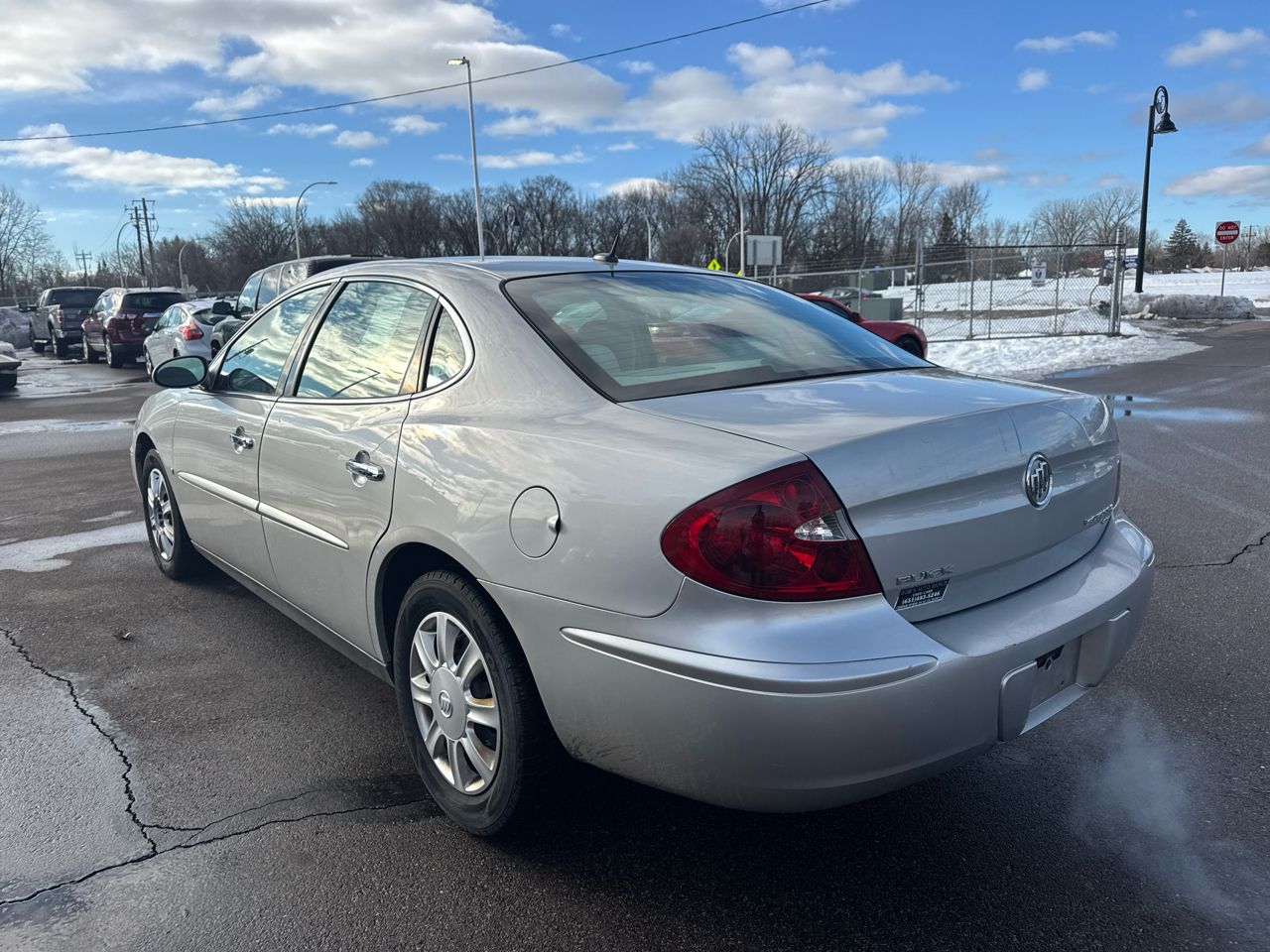 Buick LaCrosse 4dr Sdn CX 2006