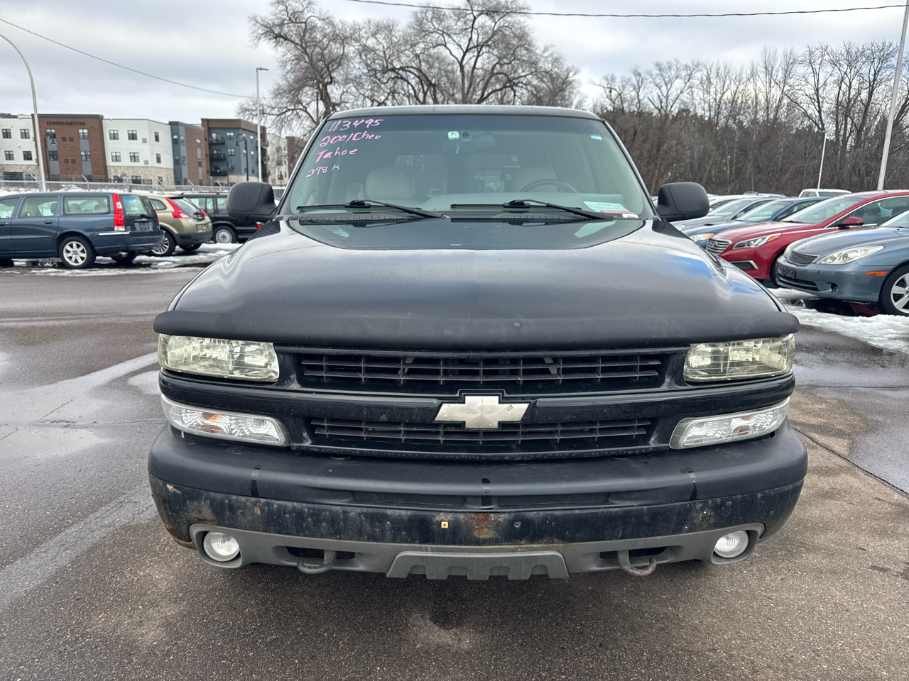 Chevrolet Tahoe 4dr 4WD LS 2001