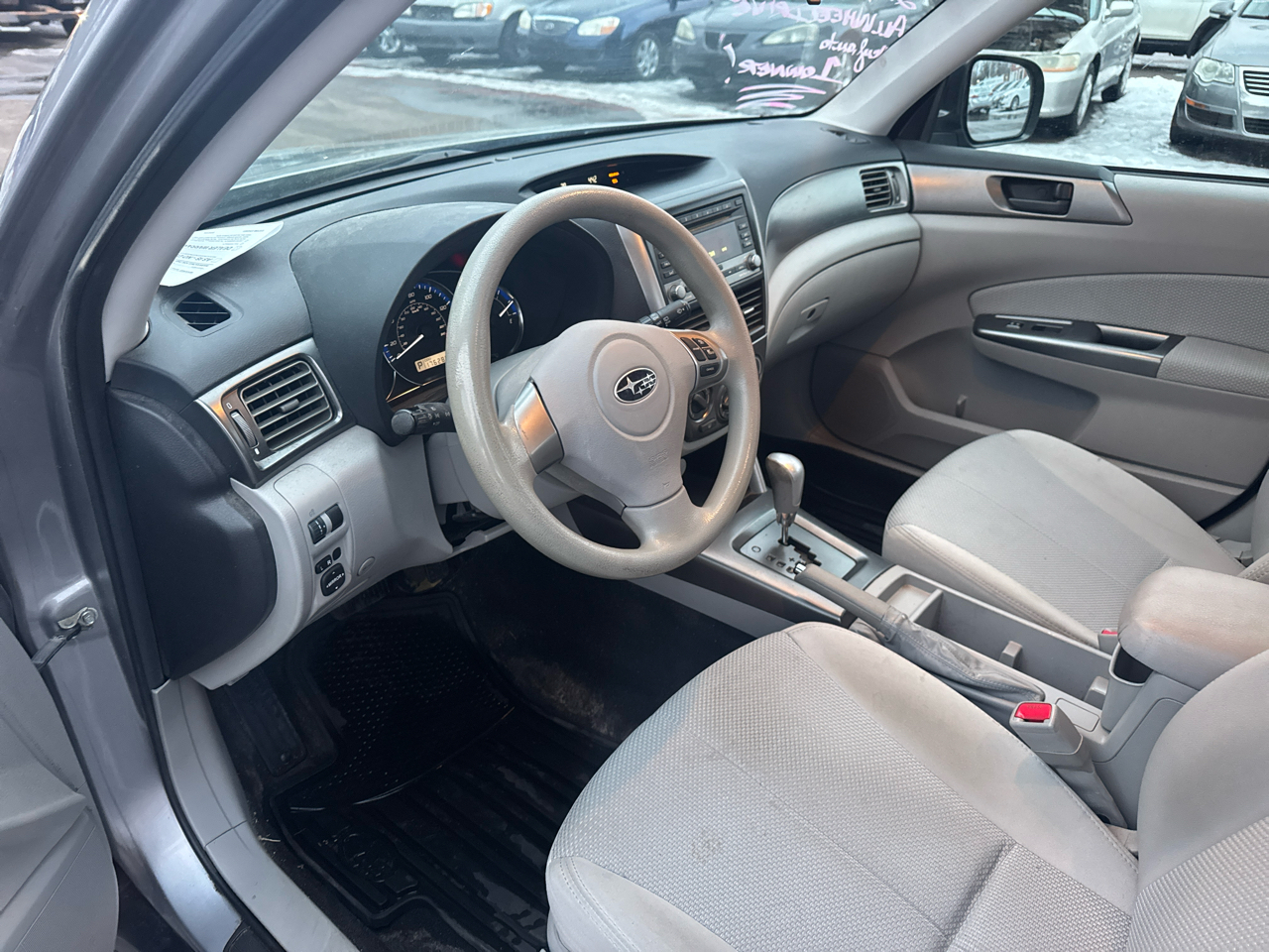 Subaru Forester 4dr Auto 2.5X w/Alloy Wheel Value Pkg 2011