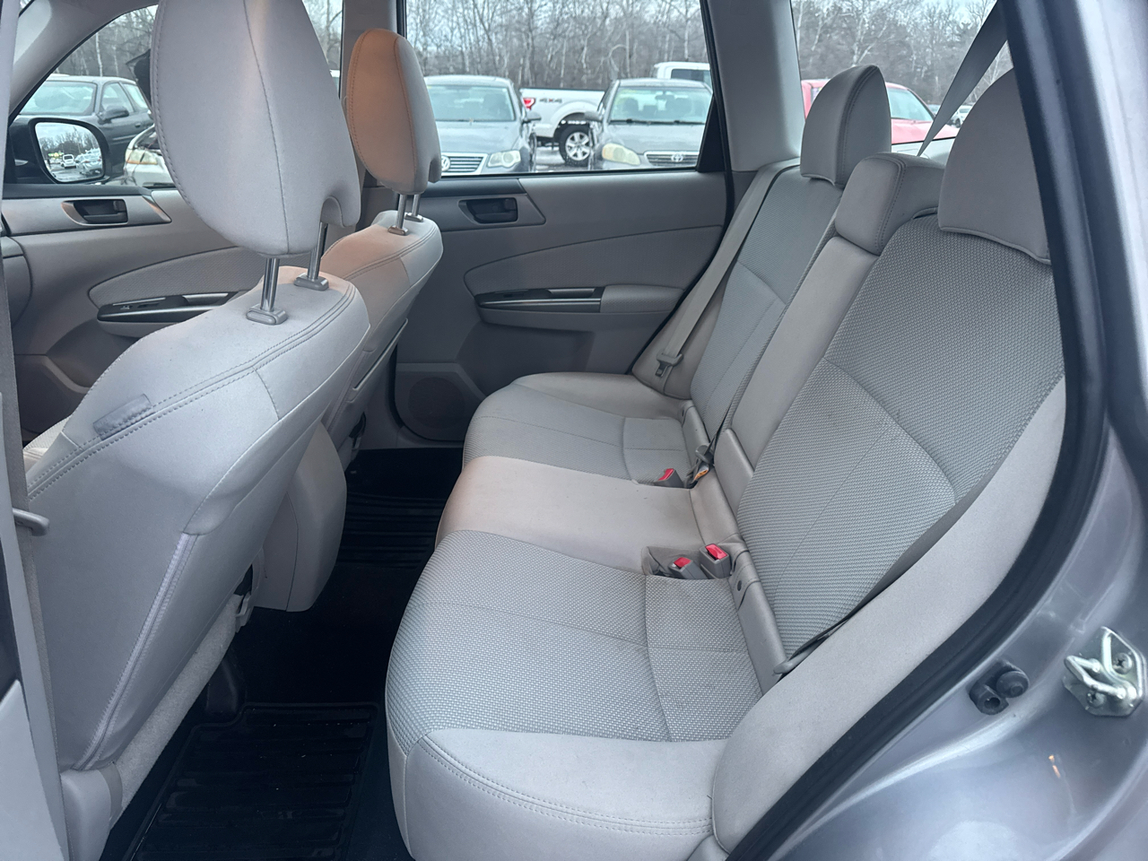 Subaru Forester 4dr Auto 2.5X w/Alloy Wheel Value Pkg 2011