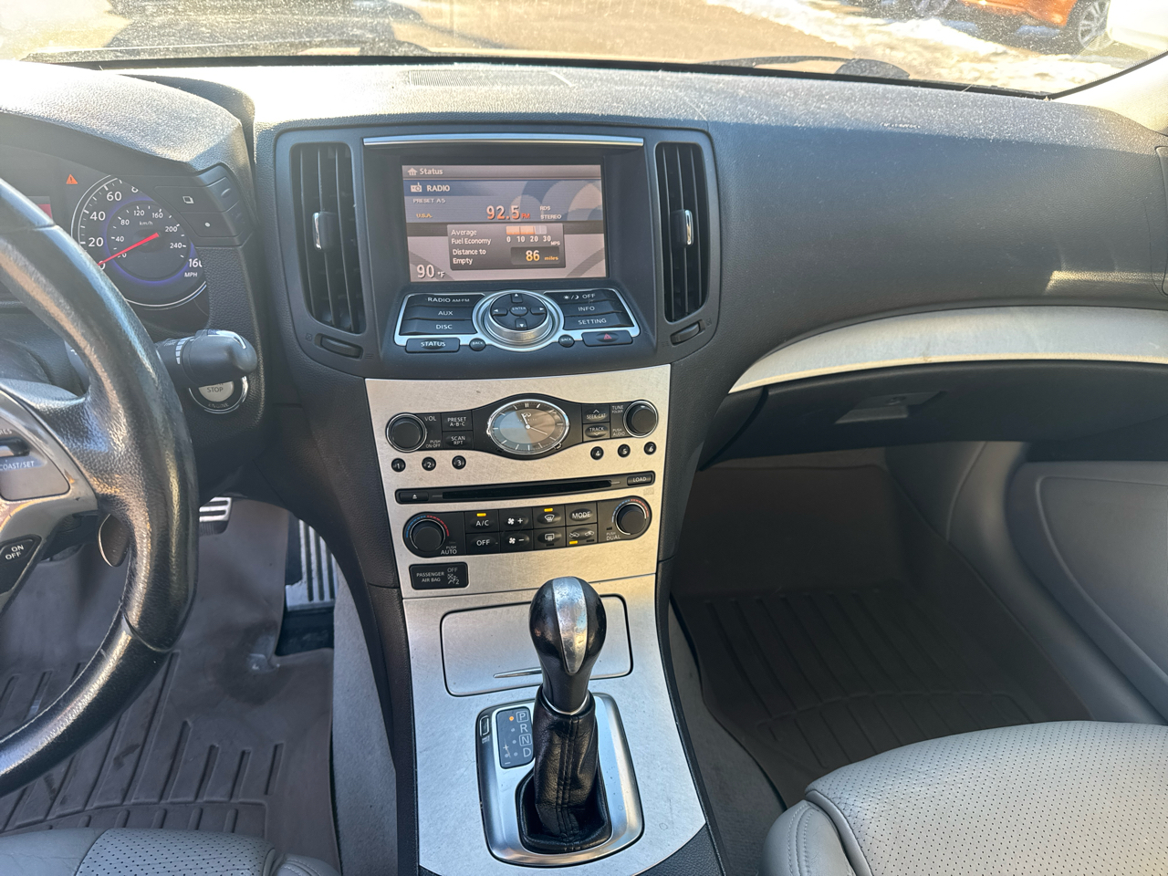 Infiniti G37 Coupe 2dr Journey 2008